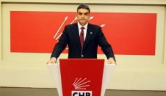 Umut Oran: “AKP zengini daha zengin yoksulu daha yoksul yaptı”